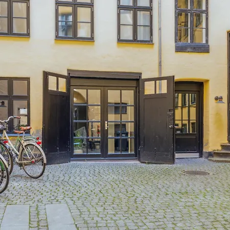 Come Luxury 3br Apt In Store Kongensgade * Copenhagen